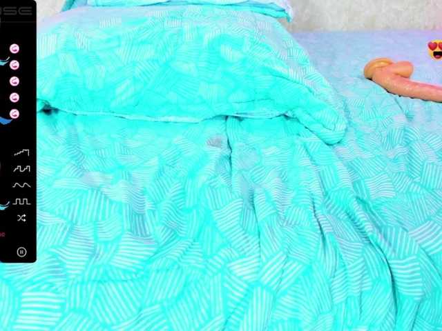 Live sex webcam photo for ScarleetLiz #273777659