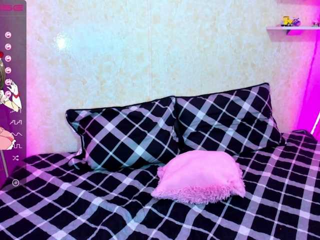 Live sex webcam photo for ScarleetLiz #274248088