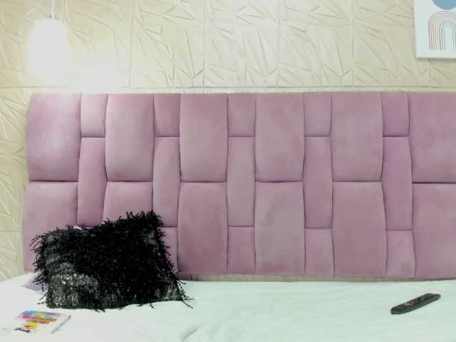 Live sex webcam photo for Scarlet-Thomp #274212578