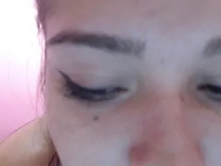 Live sex webcam photo for ScarletHunt #128525773
