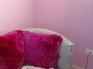 Live sex webcam photo for ScarletHunt #131017890