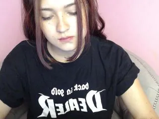 Live sex webcam photo for ScarletHunt #134042078