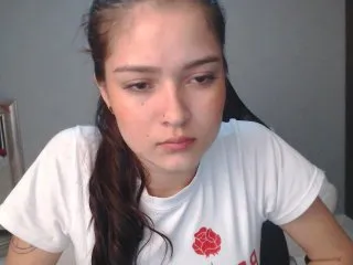 Live sex webcam photo for ScarletHunt #134130261