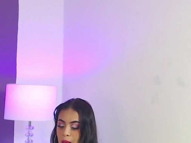 Live sex webcam photo for ScarletHunt #272476965