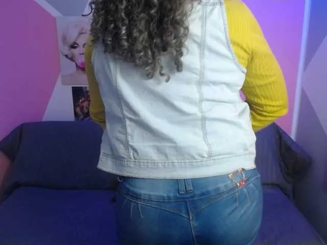 Live sex webcam photo for ScarletMorg-1 #273780848