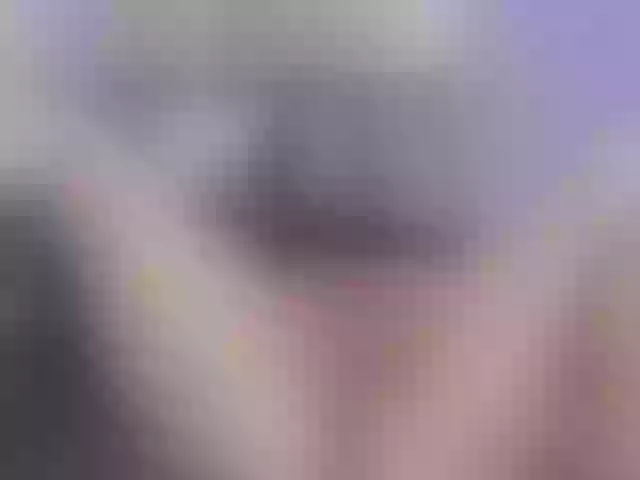 Live sex webcam photo for ScarletQueen #272704356