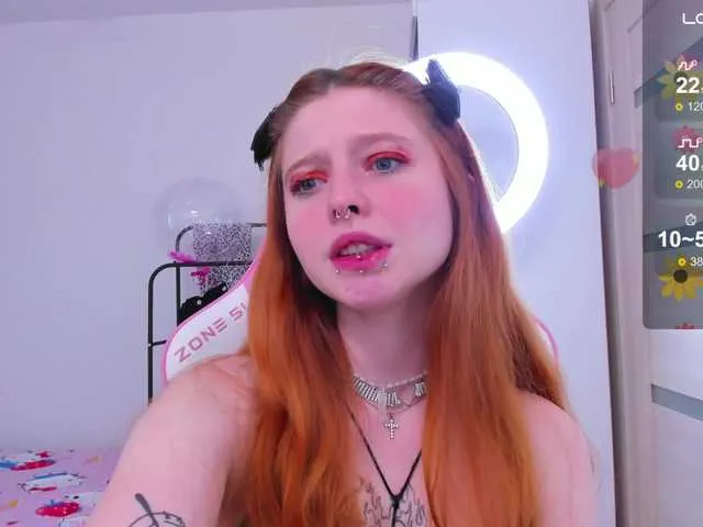 Live sex webcam photo for ScarletRos3 #278257586