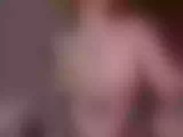 Live sex webcam photo for ScarletRos3 #290177498