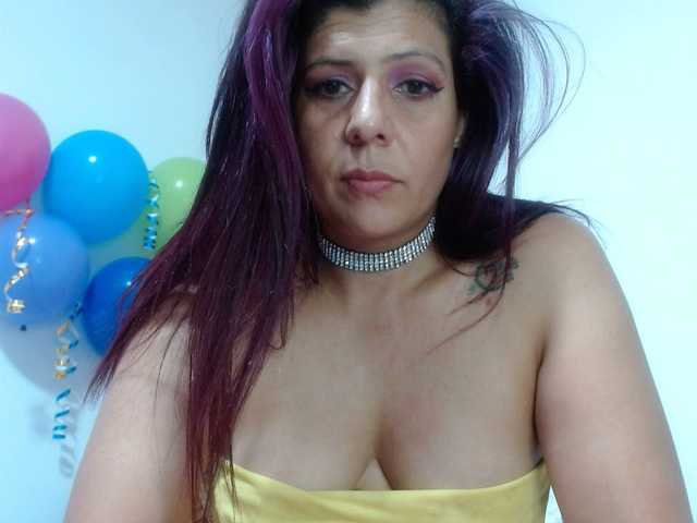 Live sex webcam photo for Scarleth-wet #272707237