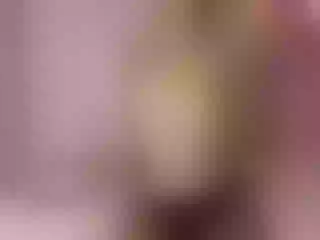 Live sex webcam photo for Scarlett- #277840585