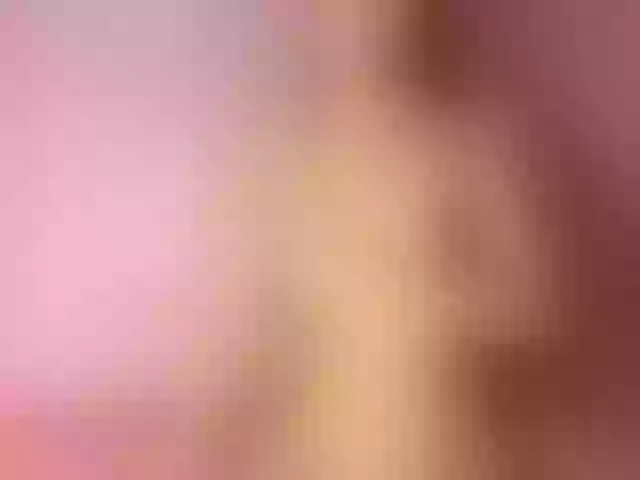 Live sex webcam photo for Scarlett- #277961923