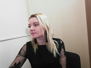 Live sex webcam photo for Scarlett8 #229598207