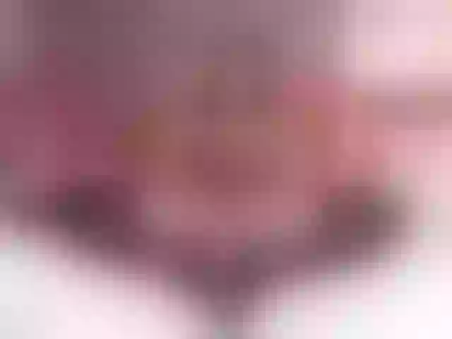 Live sex webcam photo for ScarlettHot #290562566