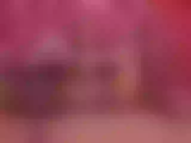 Live sex webcam photo for ScarlettHot5 #290551130