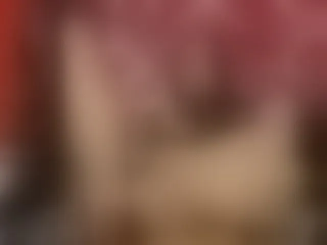 Live sex webcam photo for ScarlettHot5 #293978171