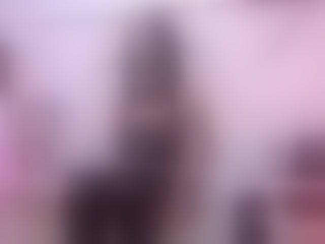 Live sex webcam photo for ScarlettHot5 #294203884