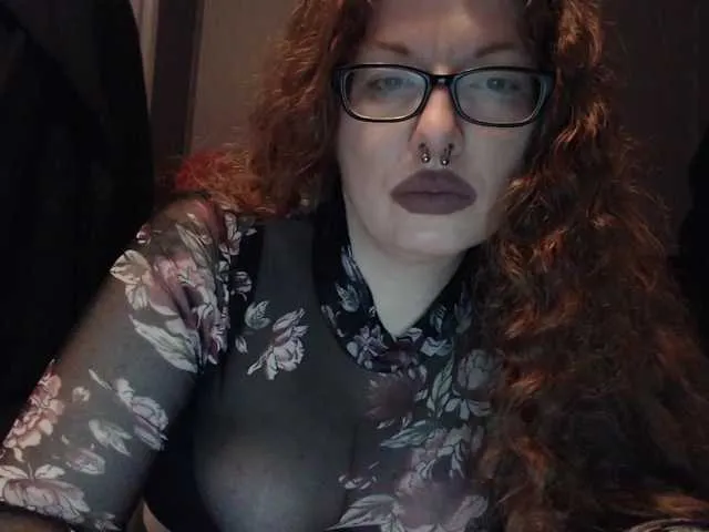 Live sex webcam photo for ScarlettJade #273436606