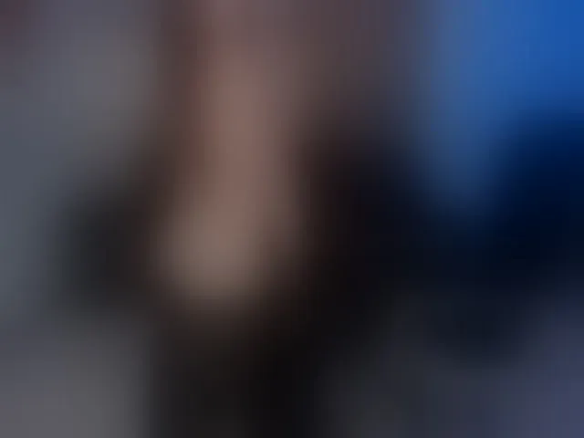 Live sex webcam photo for ScarlettRose #293402522
