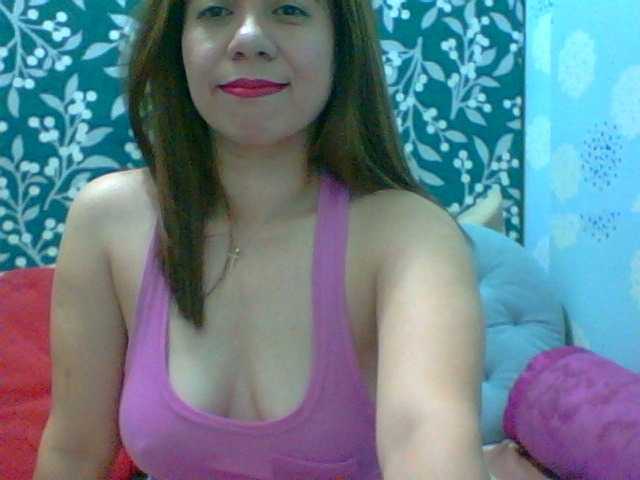 Live sex webcam photo for Scarletteb #272471121