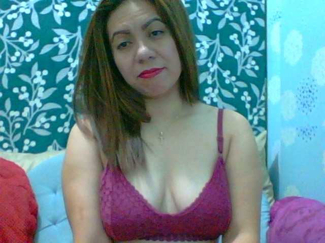 Live sex webcam photo for Scarletteb #272533365