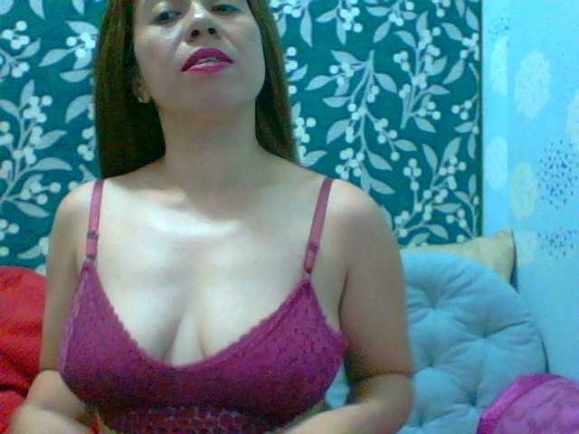 Live sex webcam photo for Scarletteb #273122691