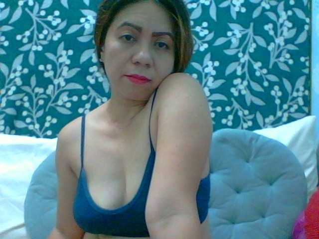 Live sex webcam photo for Scarletteb #274242934