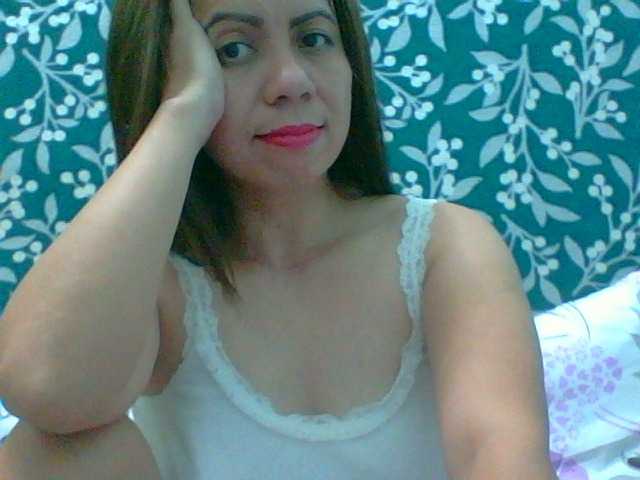 Live sex webcam photo for Scarletteb #274652932