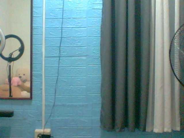 Live sex webcam photo for Scarletteb #276103755