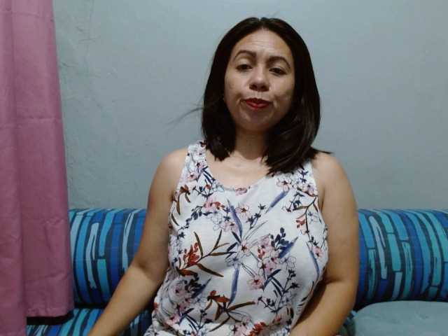 Live sex webcam photo for Scarletteb #291269867