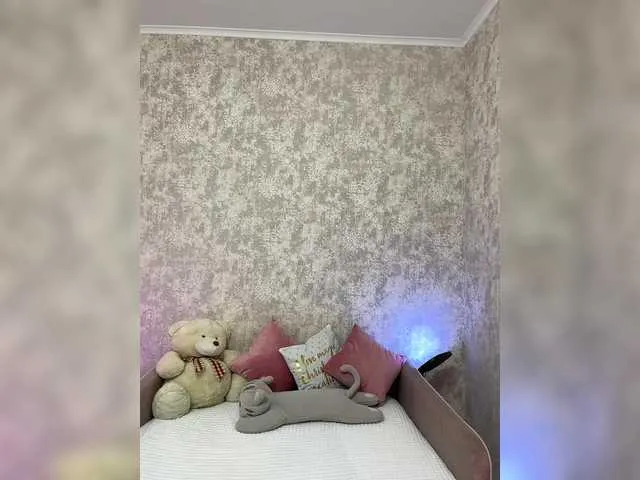 Live sex webcam photo for SeXXyMagic #290698142
