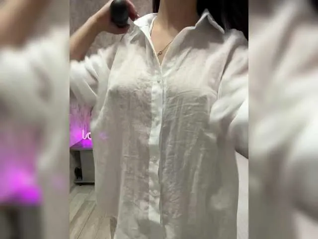 Live sex webcam photo for SeXXyMagic #290782296