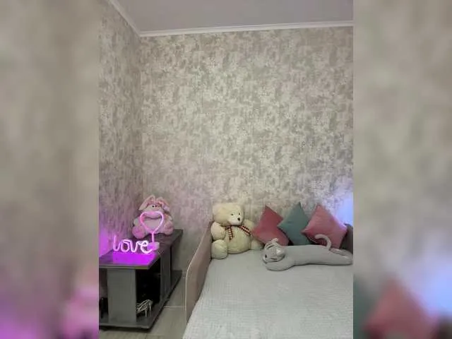 Live sex webcam photo for SeXXyMagic #291257734