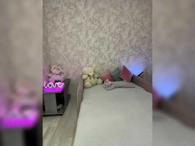 Live sex webcam photo for SeXXyMagic #291334379