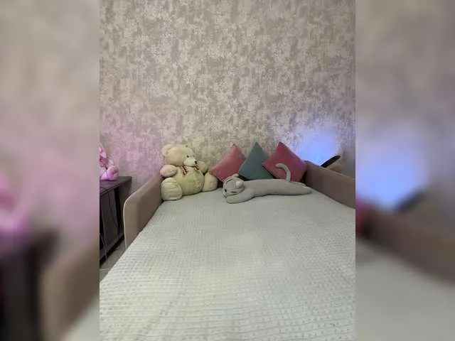 Live sex webcam photo for SeXXyMagic #292105553