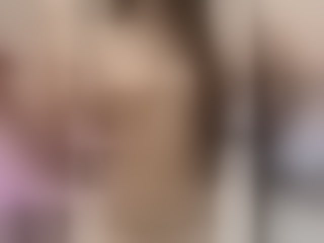 Live sex webcam photo for SeXXyMagic #293658060