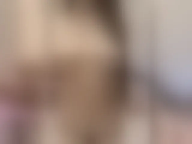 Live sex webcam photo for SeXXyMagic #293767915