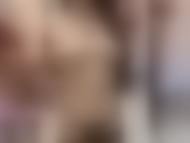 Live sex webcam photo for SeXXyMagic #294010909