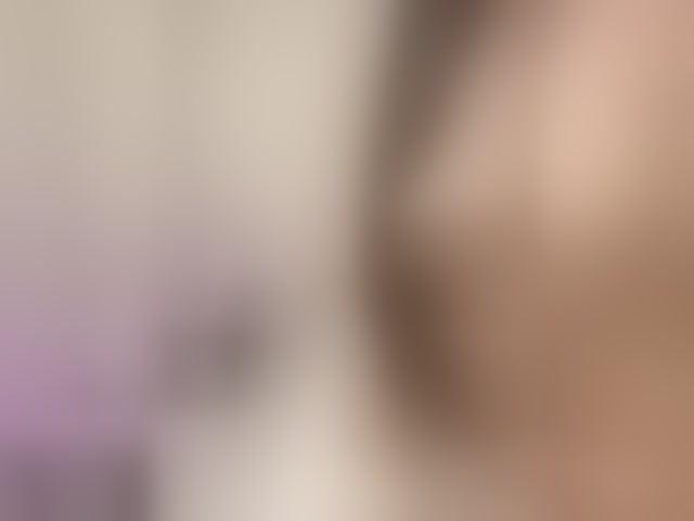 Live sex webcam photo for SeXXyMagic #294015887
