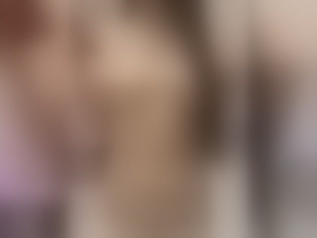 Live sex webcam photo for SeXXyMagic #294019441