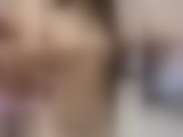 Live sex webcam photo for SeXXyMagic #294048127