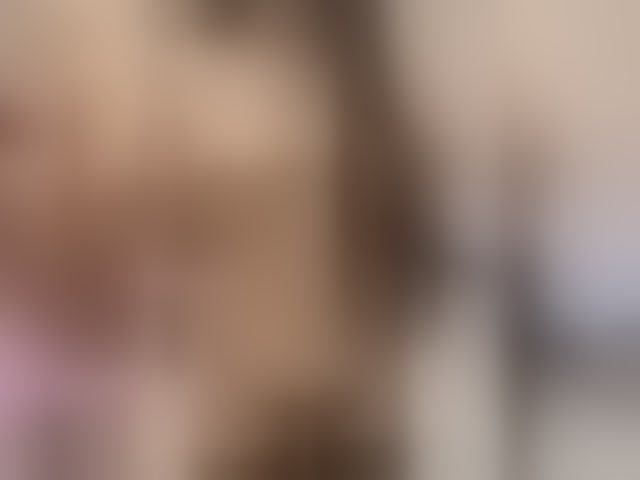 Live sex webcam photo for SeXXyMagic #294078083