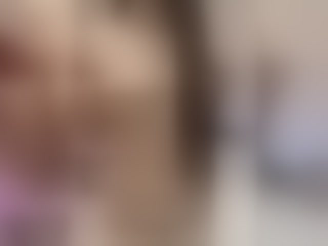 Live sex webcam photo for SeXXyMagic #294084459