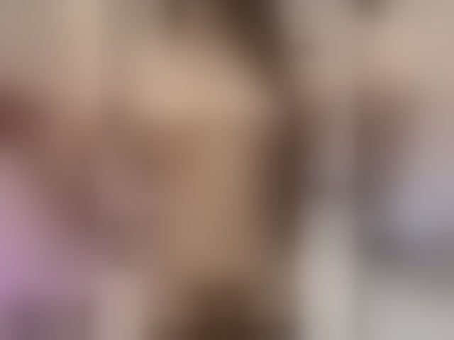 Live sex webcam photo for SeXXyMagic #294114870