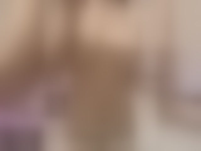 Live sex webcam photo for SeXXyMagic #294292444