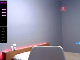 Live sex webcam photo for Secret-Girl #216501882