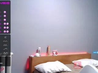 Live sex webcam photo for Secret-Girl #219847784