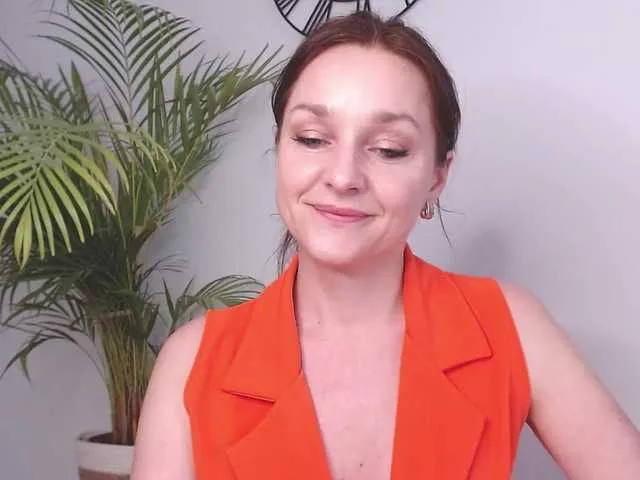 Live sex webcam photo for SecretAlicia #290661381