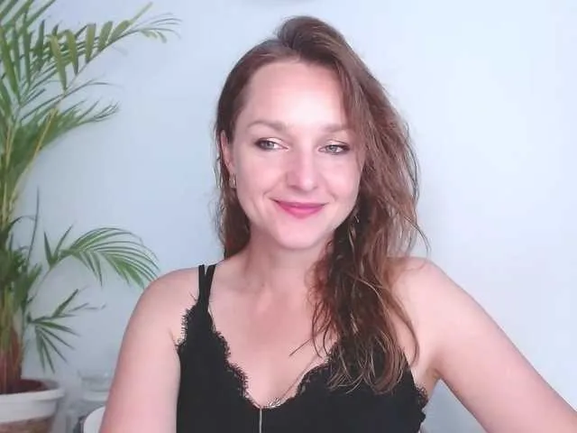 Live sex webcam photo for SecretAlicia #291464322