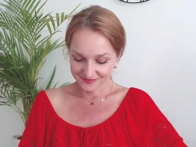 Live sex webcam photo for SecretAlicia #291980342