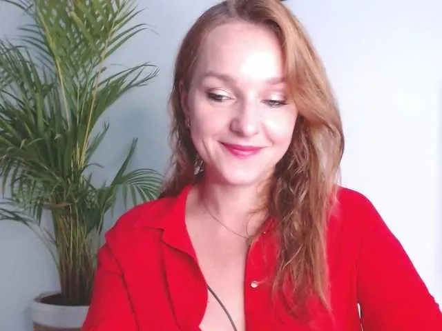 Live sex webcam photo for SecretAlicia #292112498